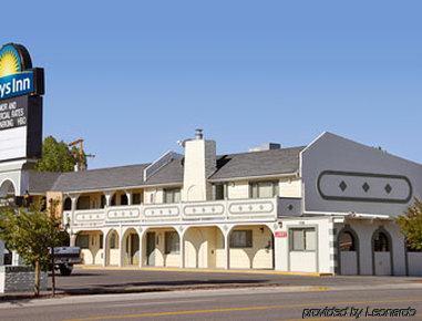 Days Inn Riverton Exterior photo