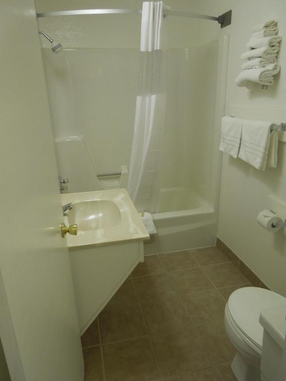 Days Inn Riverton Room photo